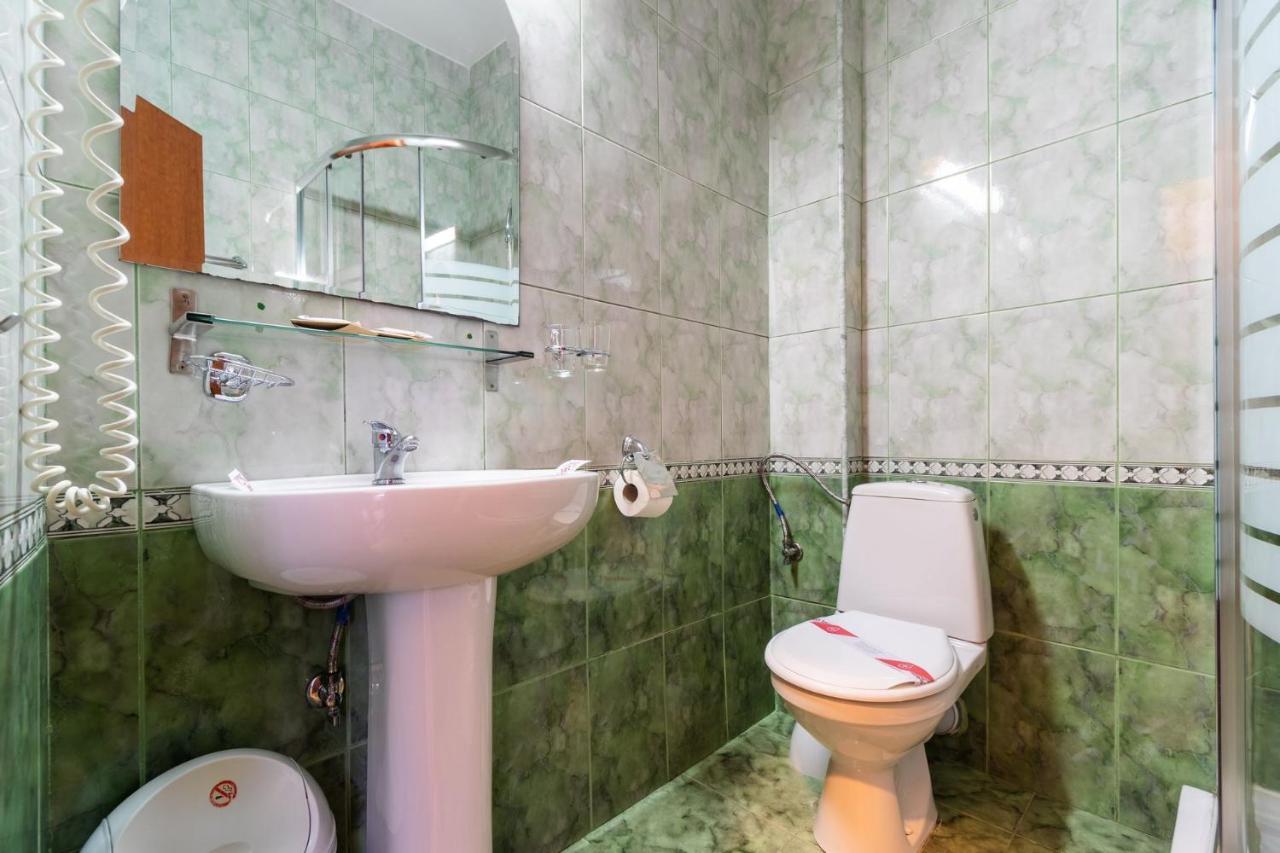 Hotel President Бэи­ле-Олэ­неш­ти Экстерьер фото